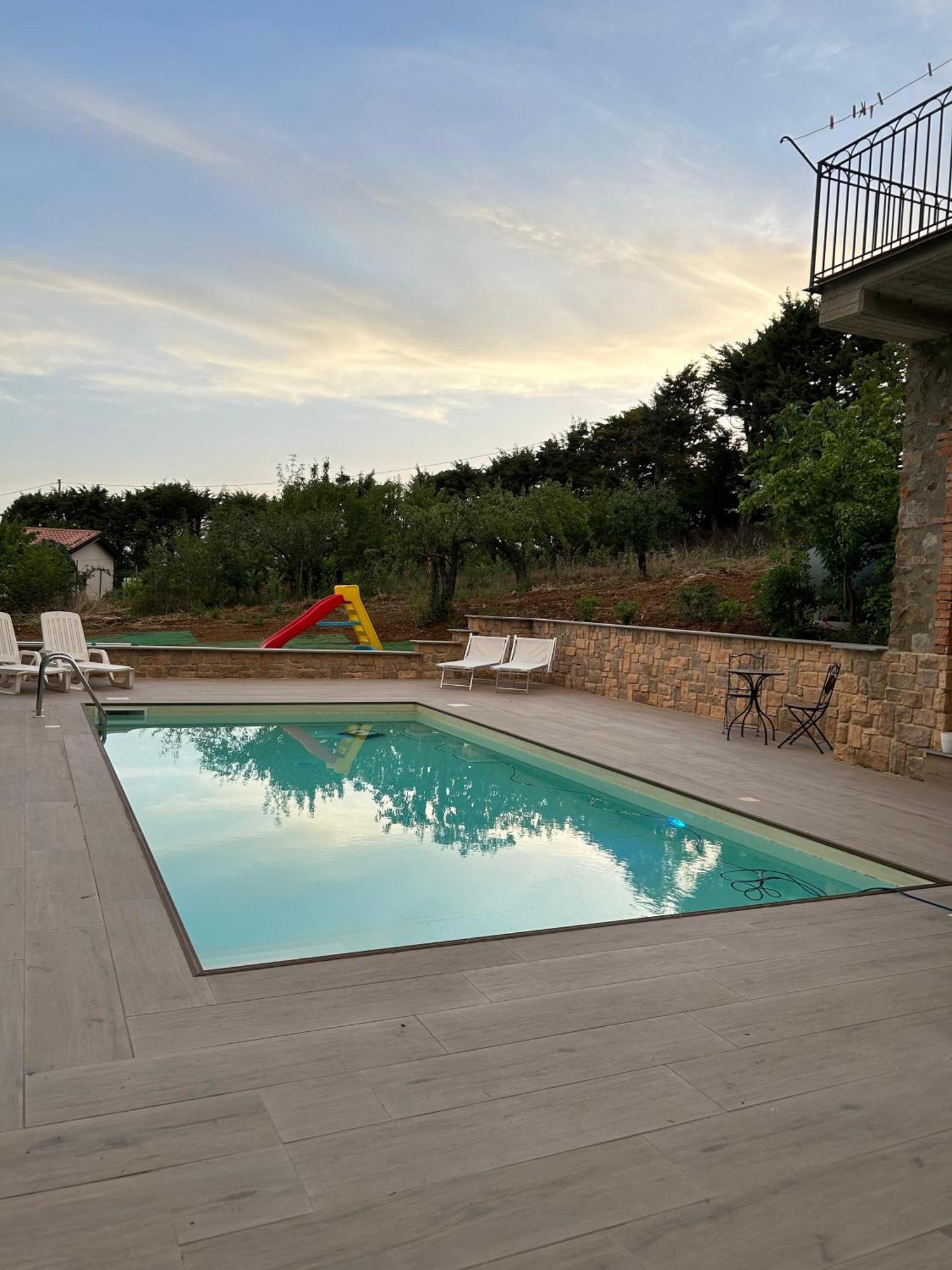 Casa Vacanze Villa Mariano 甘吉 外观 照片
